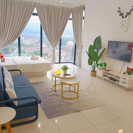Rooftop Pool, Up To 8 Pax, 2 Bedrooms, 2 Bathrooms, 2 Car Parks By Star Home George Town Exterior photo