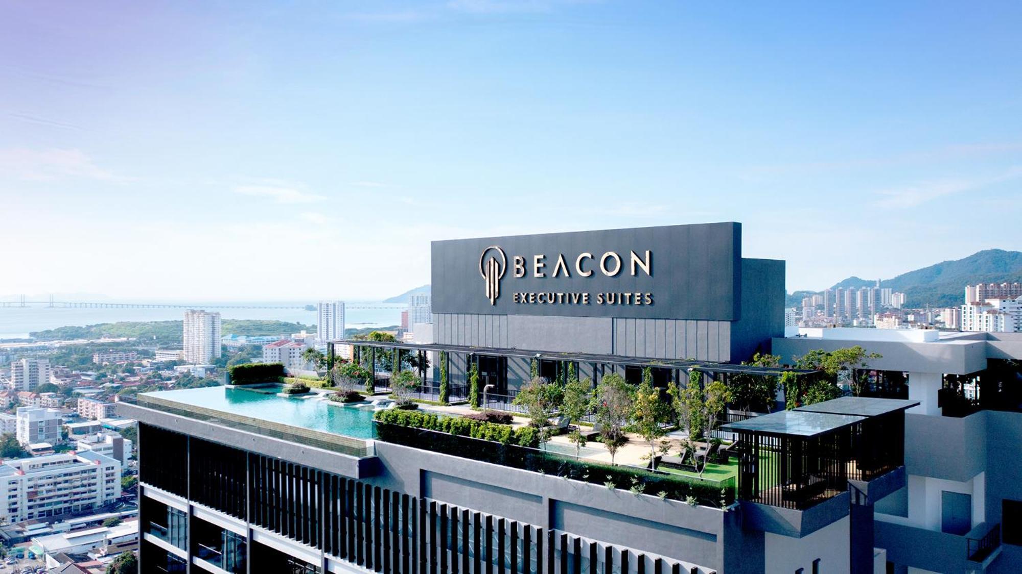 Rooftop Pool, Up To 8 Pax, 2 Bedrooms, 2 Bathrooms, 2 Car Parks By Star *